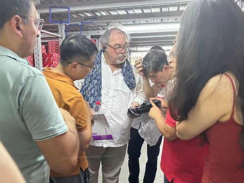 กรณี บริษัท ล่าสุดเกี่ยวกับ Cipanguo Group จากฝรั่งเศสมาเยี่ยมบริษัทของเราเพื่อทัวร์