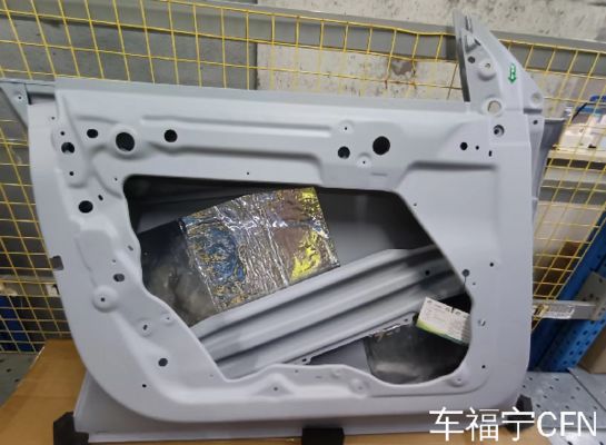 Tesla Model Y ซ้ายประตูหน้า E-Coated แทน 1505460-EC-A