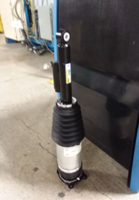 Tesla Model X โมดูลสปริงลมหน้าซ้าย 1027061-00-D อะลูมิเนียมอัลลอย