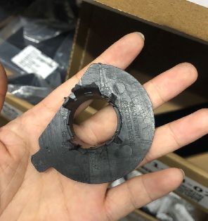 ขายึดเซ็นเซอร์จอดรถกันชนหน้า Tesla Model S 2015-2021