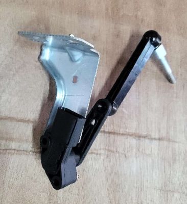 Tesla Model S/X เซนเซอร์การแขวนอากาศด้านหน้าขวา 1044941-00-B 11x10x5cm