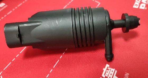 Tesla Model X เครื่องล้างน้ํา 1056772-00-A สําหรับปี 2015-2021 10x6x5 สีดํา