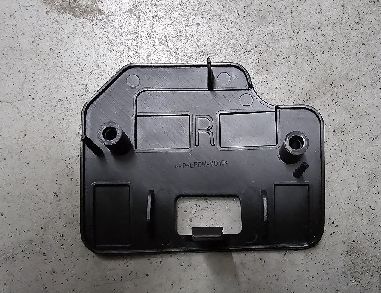 Tesla Model S 2021+ RH แบมเปอร์ด้านหลัง หมุน 145x40x3mm สีดํา