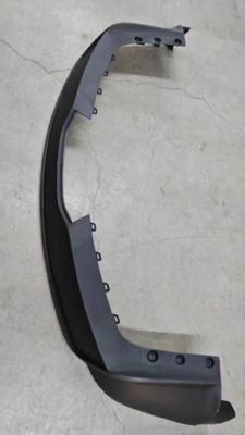 กันชนหลังส่วนล่าง Tesla Model X พร้อมช่องตะขอลาก 168x32x10 มม.