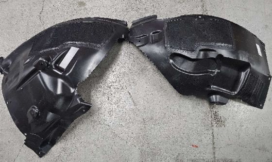 ลายล้อด้านหน้าขวาสําหรับ 2021+ Tesla Model X 175*60*20mm