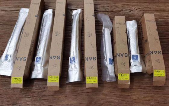 เครื่องแห้งรถยนต์ขนาด 265 มิลลิเมตร พร้อมเครื่องกรองโมเลกุล 3A สําหรับระบบปั๊มความร้อน / AC ของ Tesla Model Y